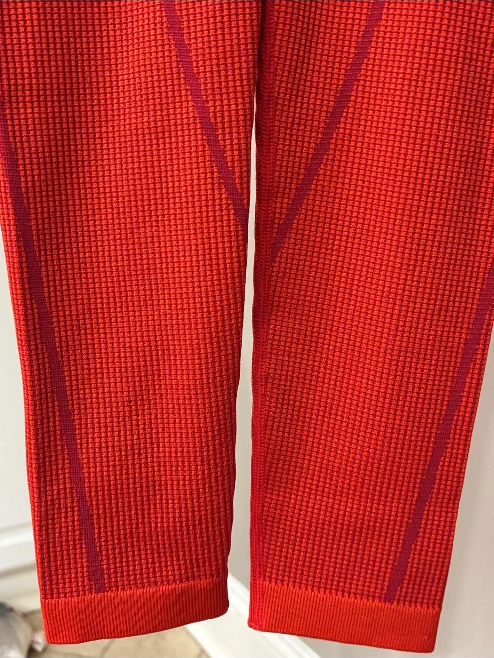 Offline by Aerie High Rise 7/8 Textured Leggings Red Orange Size Small